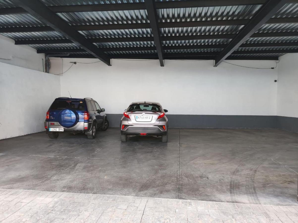 이코드레로스비노스 Casa Piramide 1 Terraza Y Parking Privado 빌라 외부 사진