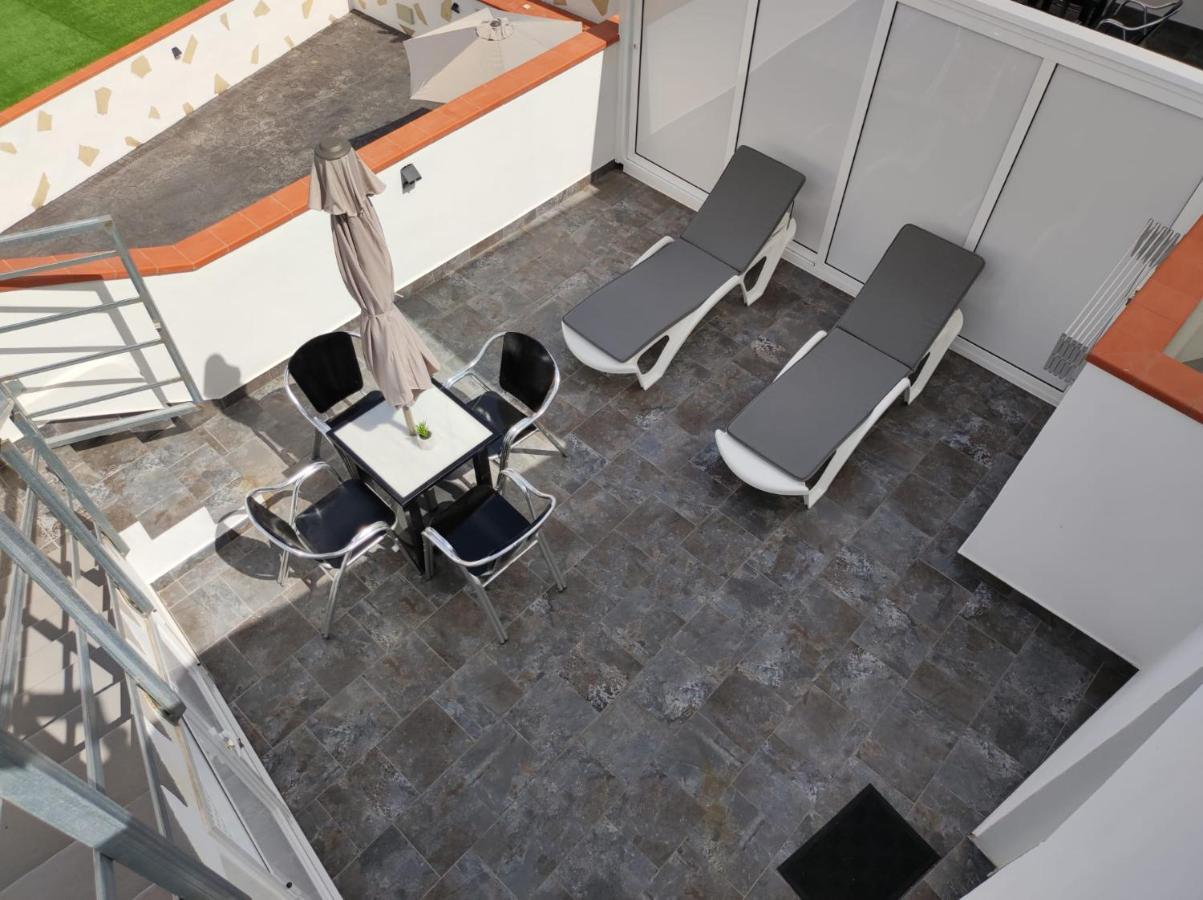 이코드레로스비노스 Casa Piramide 1 Terraza Y Parking Privado 빌라 외부 사진